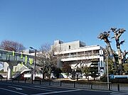 東松山市役所まで900m