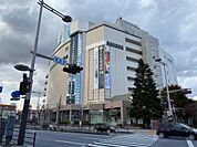 八木橋百貨店（584m）