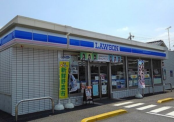 画像14:ローソン 東松山本町二丁目店まで390m