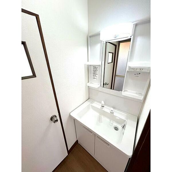 detached 埼玉県東松山市大字市ノ川477

地図を見る