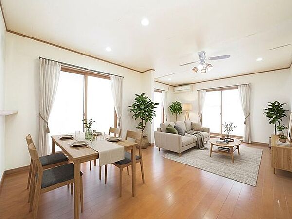 リビング/ダイニングを拡大表示
