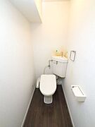 トイレ空間全体がスッキリとして広く見えます。