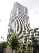 タワーマンションに住んでいる事は1つのステータスです。資産価値はもちろんの事、眺望、開けた窓に日当たりの良い部屋、遮るものの無い景色は他の住居とは違うステータスを生みます。