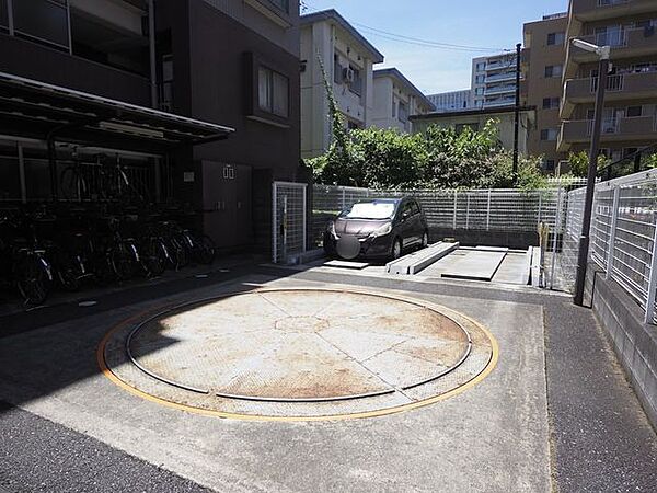 駐車場を拡大表示