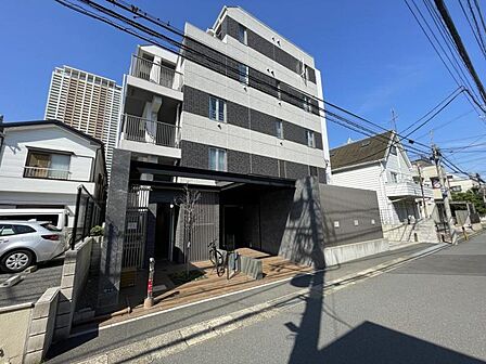 総武本線「市川」駅徒歩約5分!築浅の綺麗な駅近マンション☆