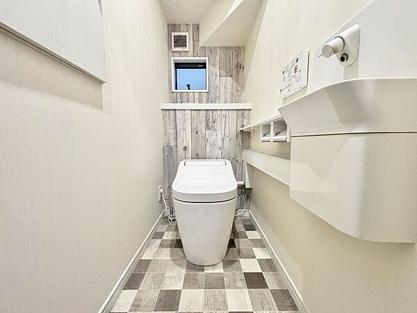 トイレを拡大表示