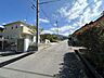 その他：南西側前面道路（西から東）