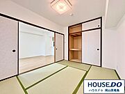 落ち着きのある和室は、来客用にもお子様の寛げる空間としても使えます。