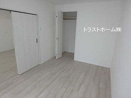 洋室6.0帖
