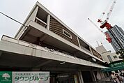 蕨駅(JR東日本 京浜東北線) 徒歩18分。 1420m