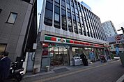 サンクス大宮下町店 181m