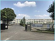 今伊勢小学校 1100m