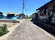南側前面道路