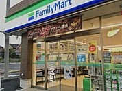 ファミリーマート練馬桜台二丁目店