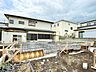 外観：■耐震 ＋ 制震の家、QUIE（クワイエ） 当社の2階建分譲住宅は、建築基準法で定められた壁量の1.5倍に達する十分な性能を誇っています。