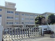 厚木市立三田小学校（1360m）