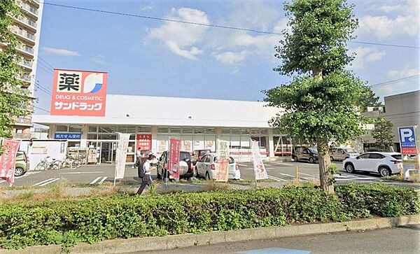 周辺を拡大表示