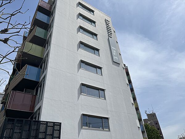 東京都新宿区大京町(賃貸マンション1LDK・2階・41.66㎡)の写真 その1