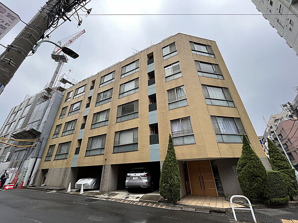 東京都港区麻布十番３丁目(賃貸マンション1LDK・2階・49.19㎡)の写真 その1