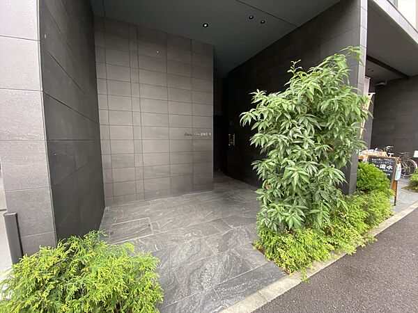 東京都新宿区大京町(賃貸マンション1LDK・4階・42.01㎡)の写真 その1