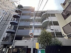 東京都新宿区荒木町7-3（賃貸マンション1R・3階・18.02㎡） その1