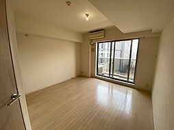 東京メトロ半蔵門線 大手町駅 徒歩8分の賃貸マンション 9階ワンルームのリビング/ダイニング