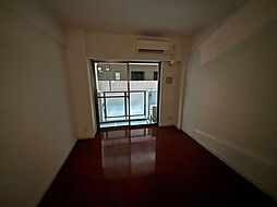 東京メトロ有楽町線 江戸川橋駅 徒歩5分の賃貸マンション 1階1Kのリビング/ダイニング