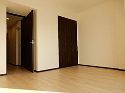 東京メトロ丸ノ内線 本郷三丁目駅 徒歩7分の賃貸マンション 6階1Kのリビング/ダイニング