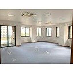 JR山手線 新橋駅 徒歩8分の賃貸マンション 7階1Kのリビング/ダイニング