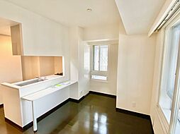 JR山手線 五反田駅 徒歩8分の賃貸マンション 17階2LDKのリビング/ダイニング