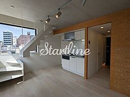 JR山手線 恵比寿駅 徒歩10分の賃貸マンション 4階2LDKのリビング/ダイニング