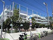 台東区立松葉小学校 徒歩6分。 460m