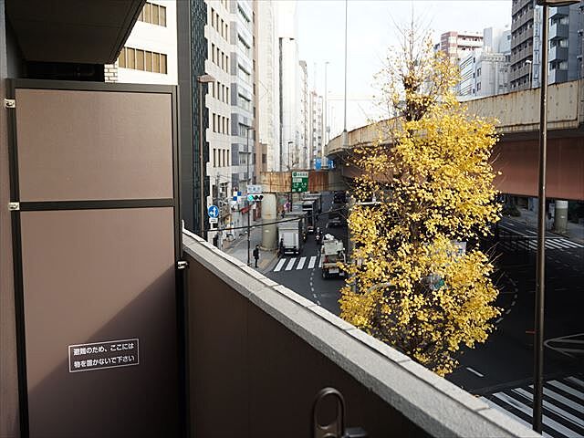 バルコニー