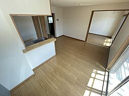 JR鹿児島本線 隈之城駅 徒歩8分の賃貸マンション 1階2LDKのリビング/ダイニング