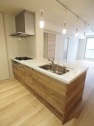 鹿児島市電1系統 荒田八幡駅 二中通駅　徒歩16分、　鹿児島下車 徒歩13分の賃貸マンション 2階2LDKのリビング/ダイニング