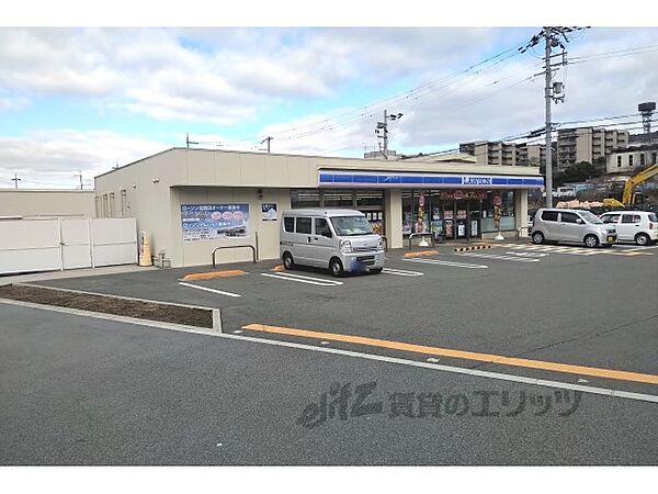 画像24:ローソン生駒小平尾町店まで1200メートル