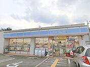 ローソン　枚方津田東町三丁目店まで130メートル
