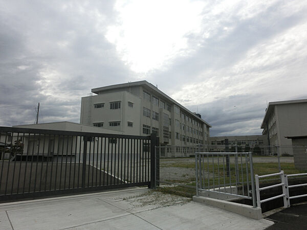 画像7:鹿島中学校