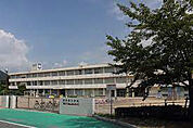 滝野東小学校