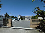 平岡北小学校