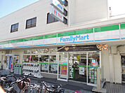 ファミリーマート 築港店（91m）