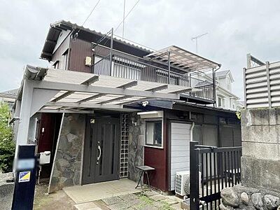 外観：外観とても綺麗です。大切に住まわれていたことがわかる外観です。