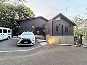 広いお庭のある和モダンなお住いです