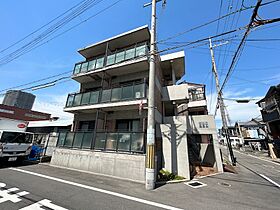 兵庫県西宮市津門大箇町（賃貸マンション1R・2階・20.77㎡） その1