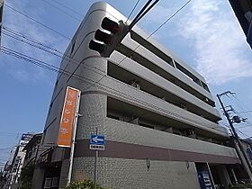 リーストラクチャー塚口II  ｜ 兵庫県尼崎市南塚口町１丁目（賃貸マンション1K・4階・22.88㎡） その1