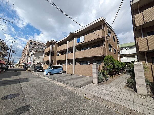 兵庫県西宮市松山町(賃貸マンション3LDK・3階・68.48㎡)の写真 その1