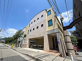 兵庫県西宮市上ケ原二番町（賃貸マンション1R・1階・25.35㎡） その1