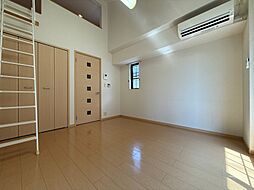 シオン 2階1Kのリビング/ダイニング