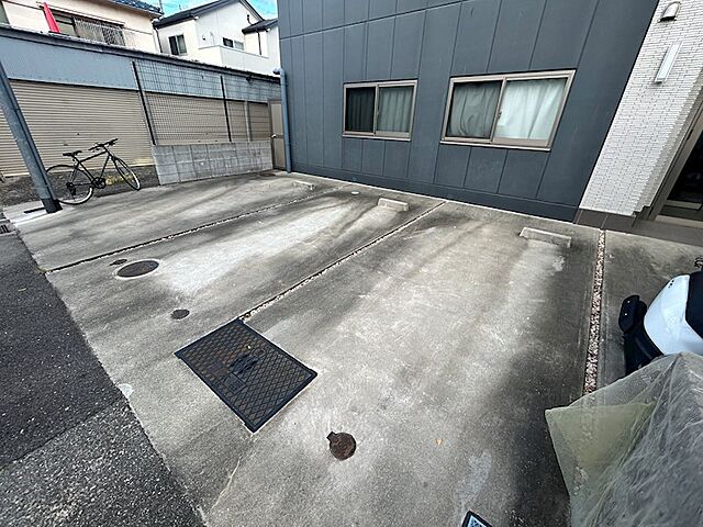 6 / 14