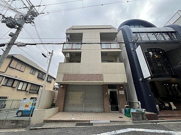 夙川井上ビル ｜兵庫県西宮市羽衣町(賃貸マンション1K・3階・23.27㎡)の写真 その1